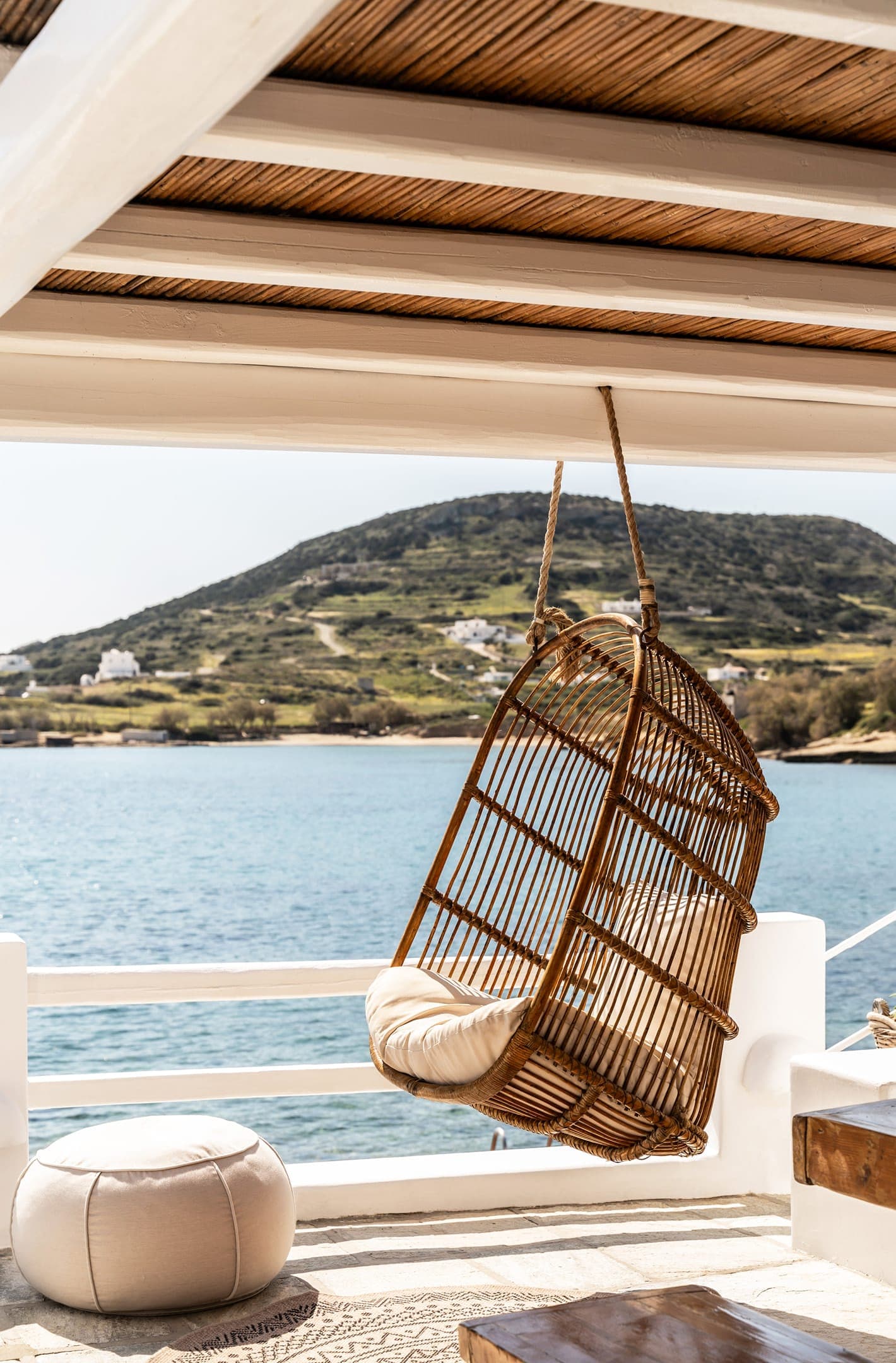 Captain Zeppos Suites
