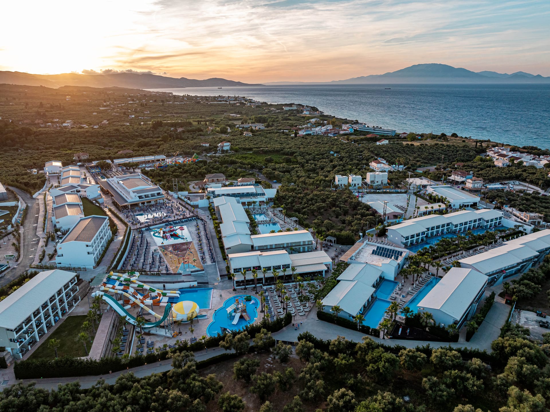 Caretta Paradise Resort & WaterPark