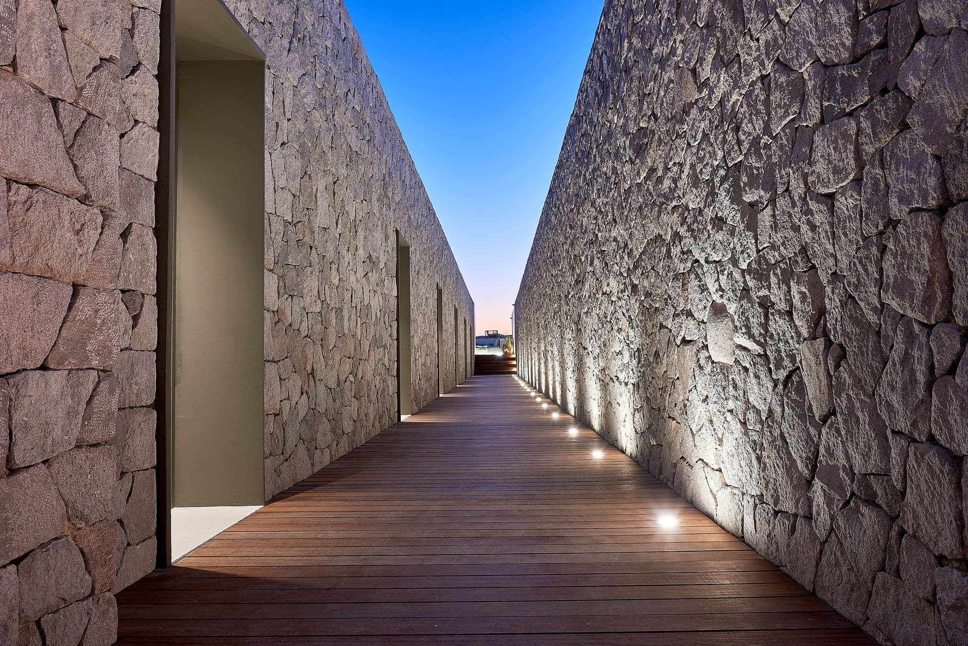 Cave Suites Milos