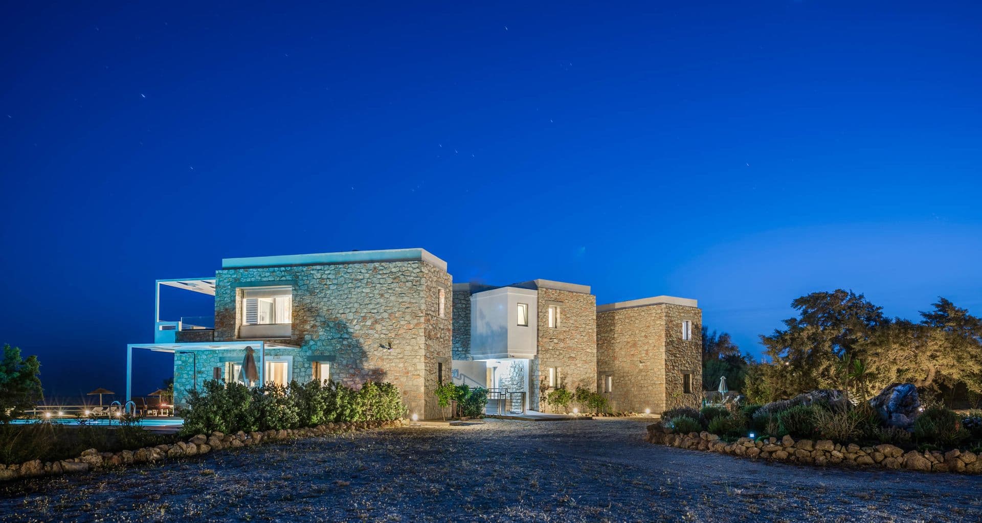 Cedar Bay Beachside Villas
