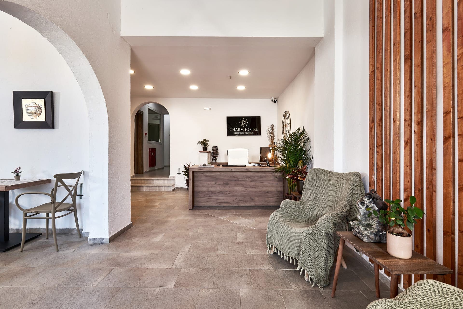 Charm Hotel
