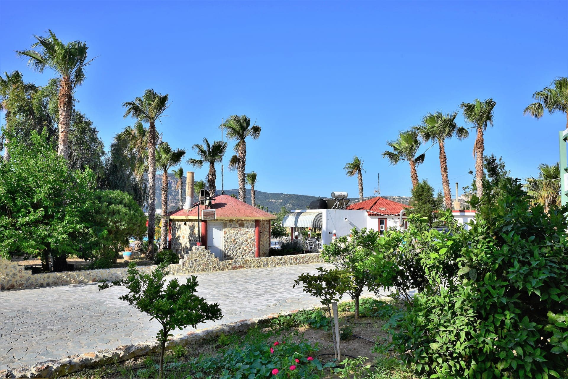 Chrysoula Hotel