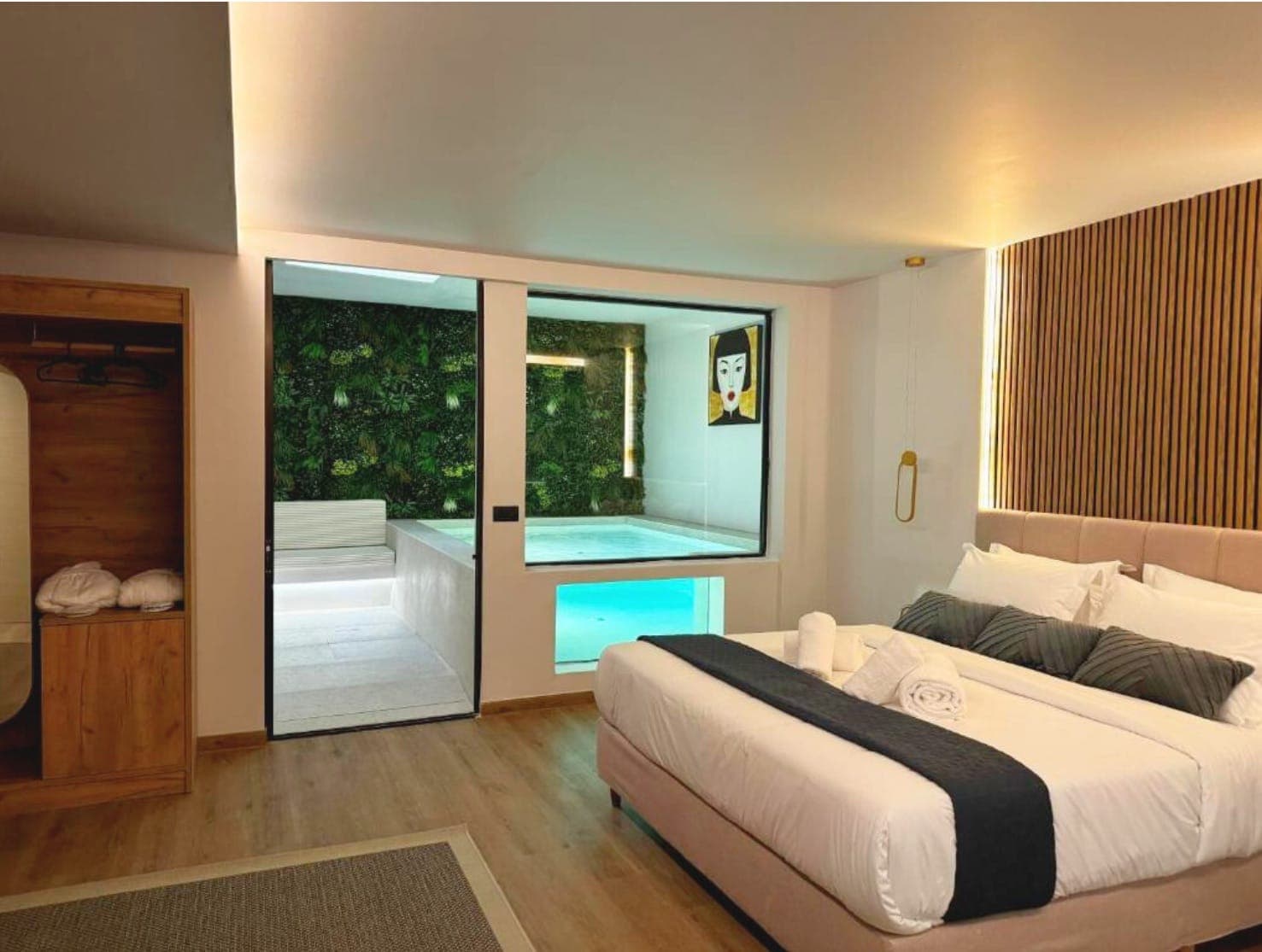 CITYLUXE Suites & Rooms
