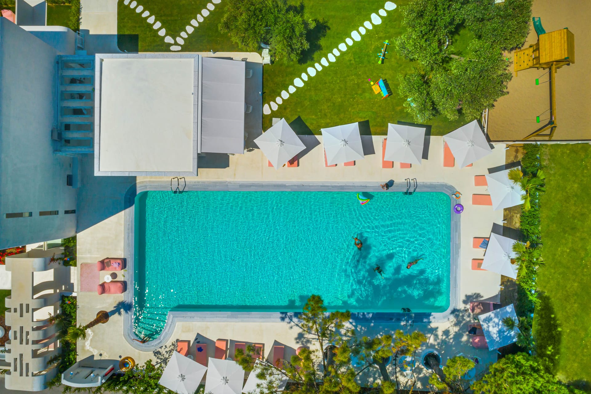 Cocoons Luxury Suites & Villas