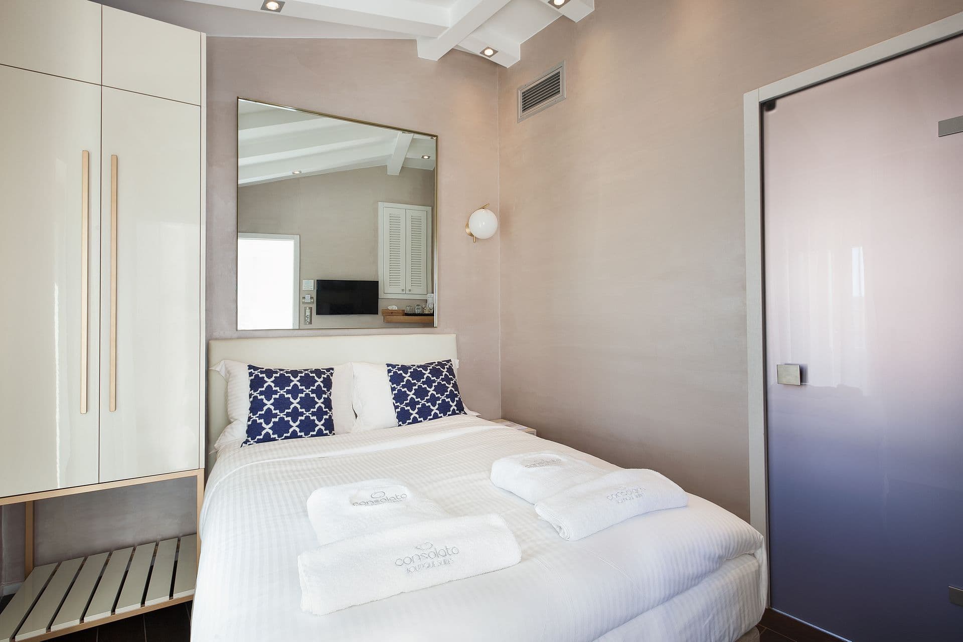 Consolato Boutique Suites