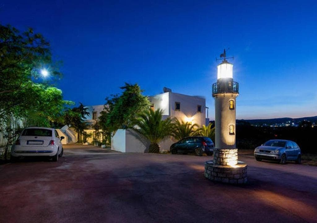 Contaratos Holiday Lettings Kythira