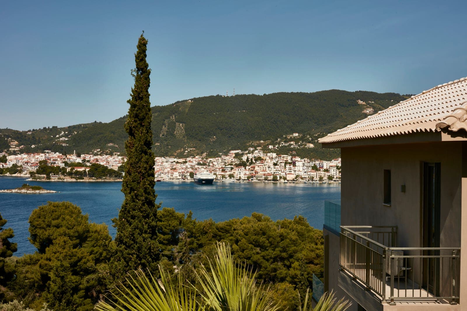 Core Luxury Suites Skiathos