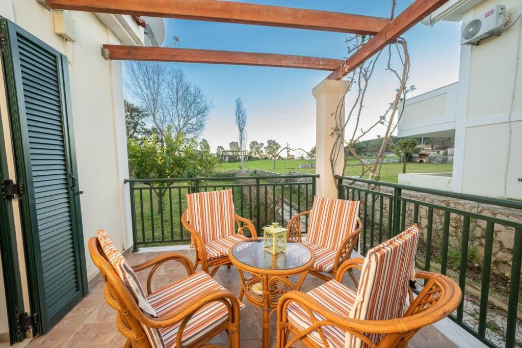 Captain's Villas