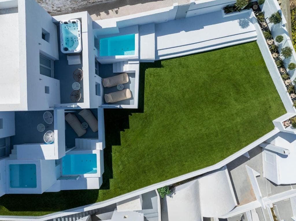 Cycladic Suites Santorini