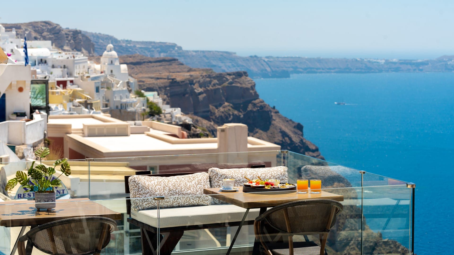 Daydream Luxury Suites Santorini