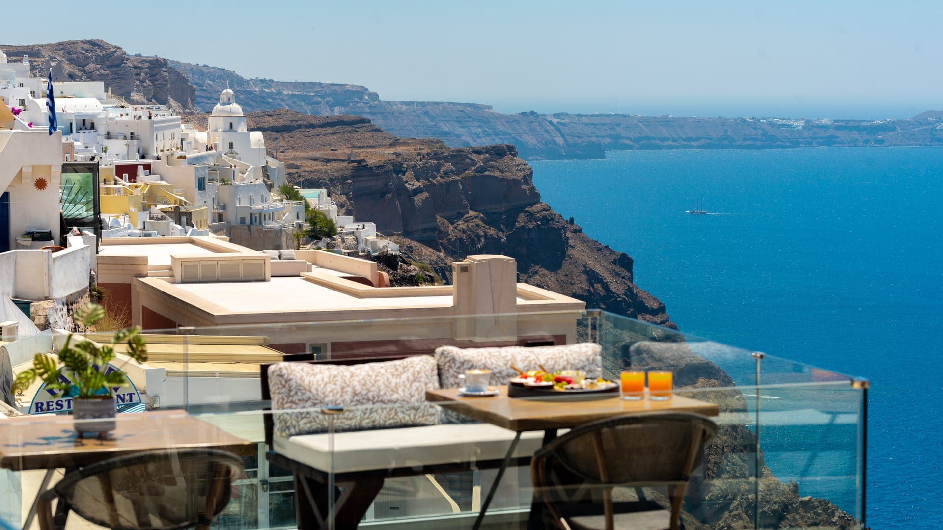 Daydream Luxury Suites Santorini