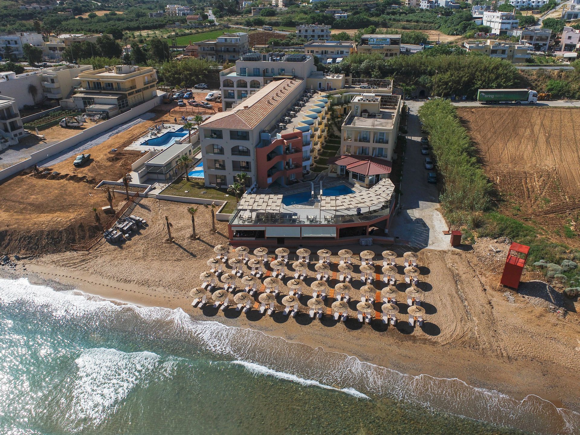 Dedalos Beach Hotel