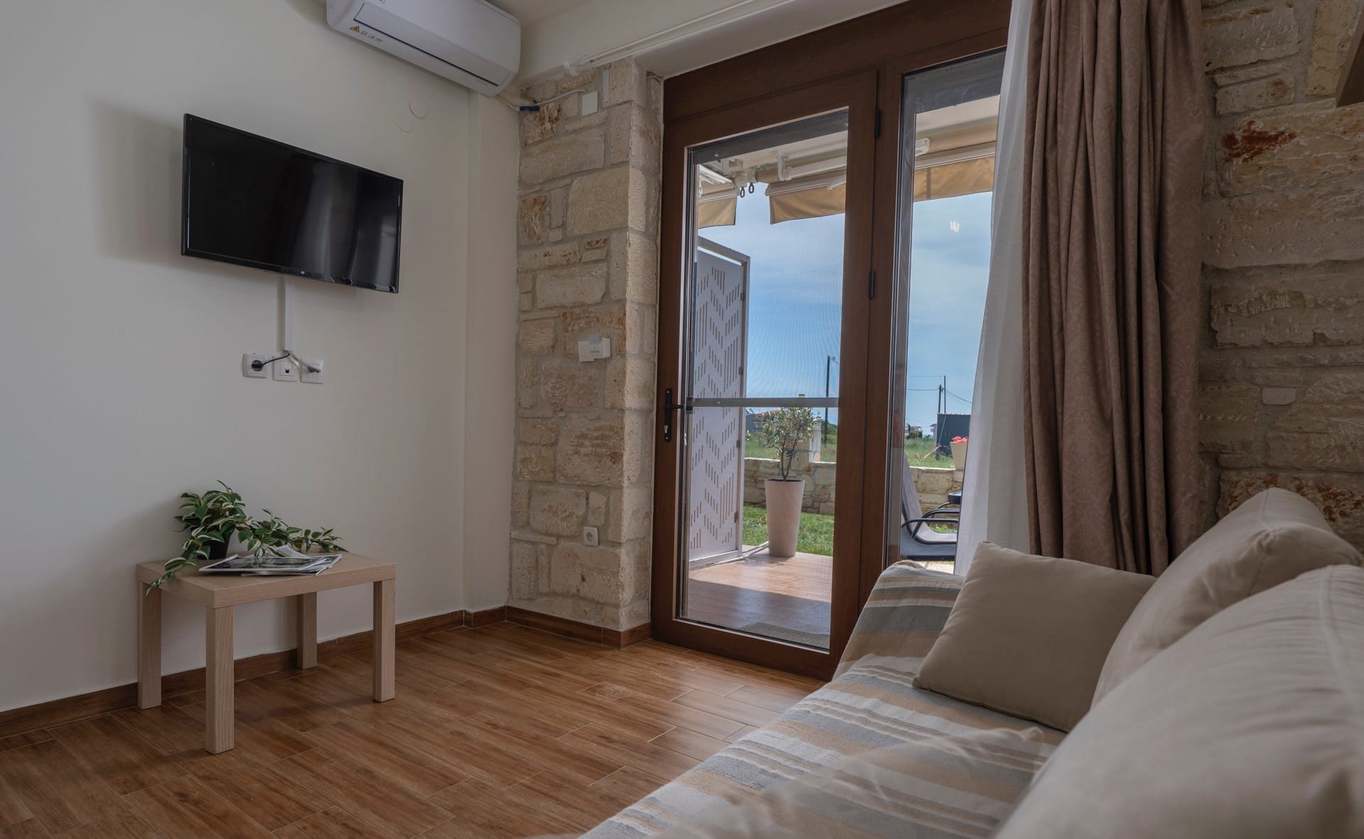 Delejo Resort & Suites