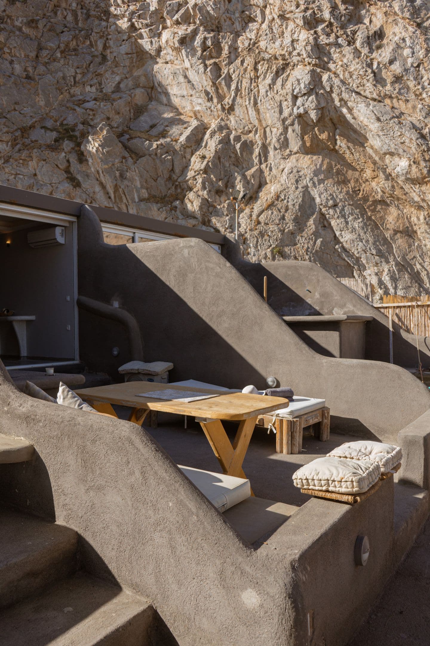 Demilmar Luxury Suites