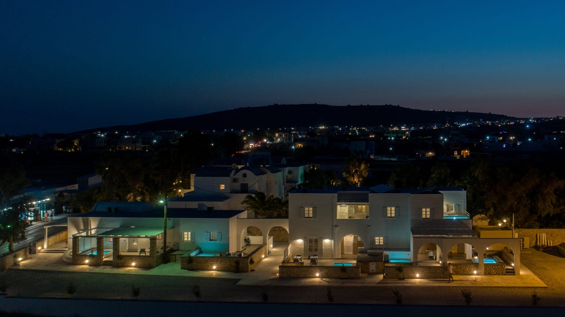 DE NAXiA Suites