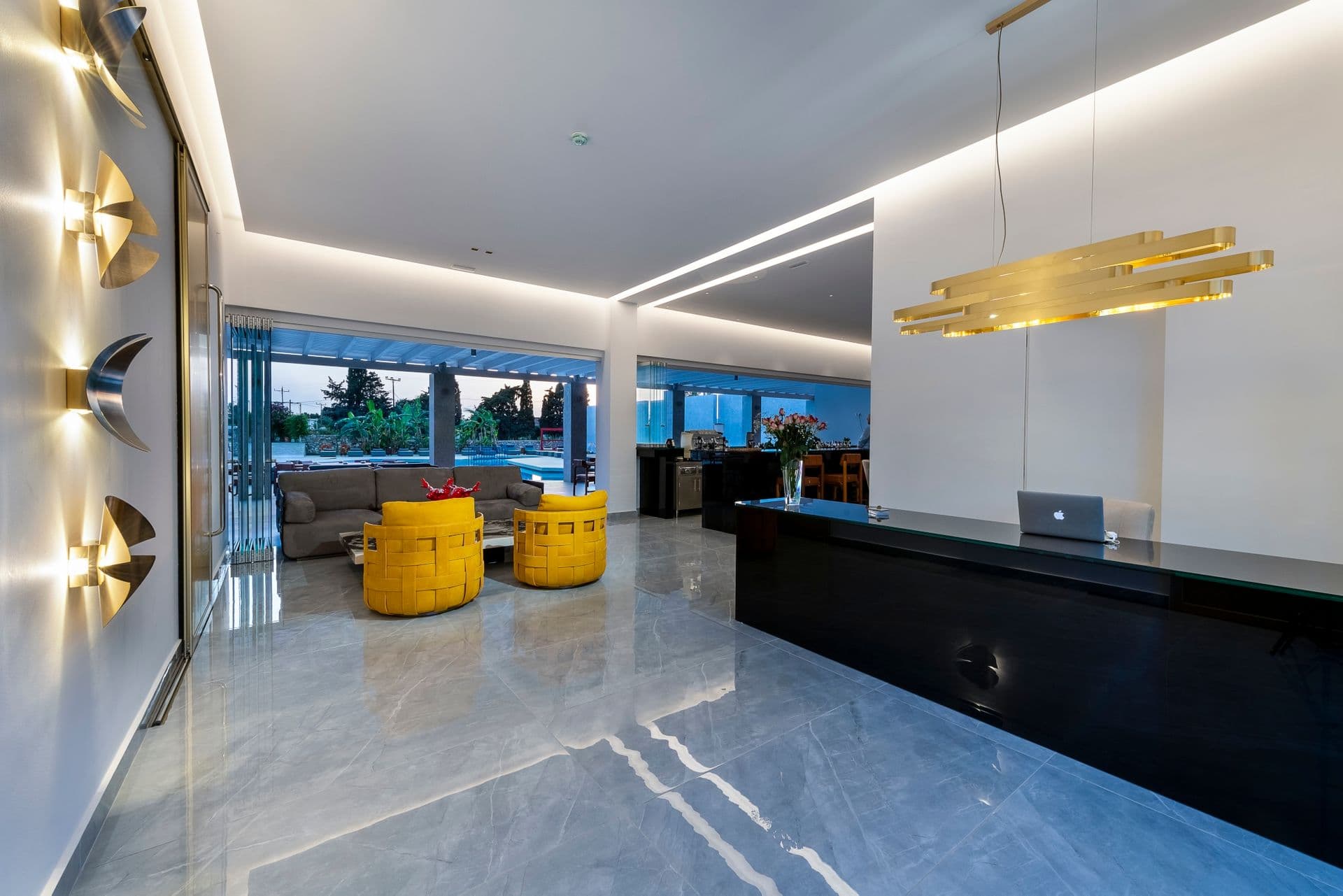 DIAMOND BOUTIQUE HOTEL