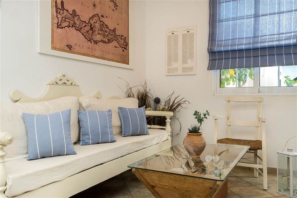 Diamond Apts & Suites