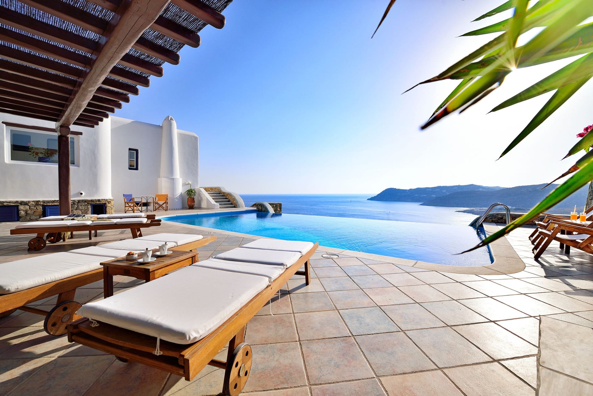 Mykonian Dianthus Villas