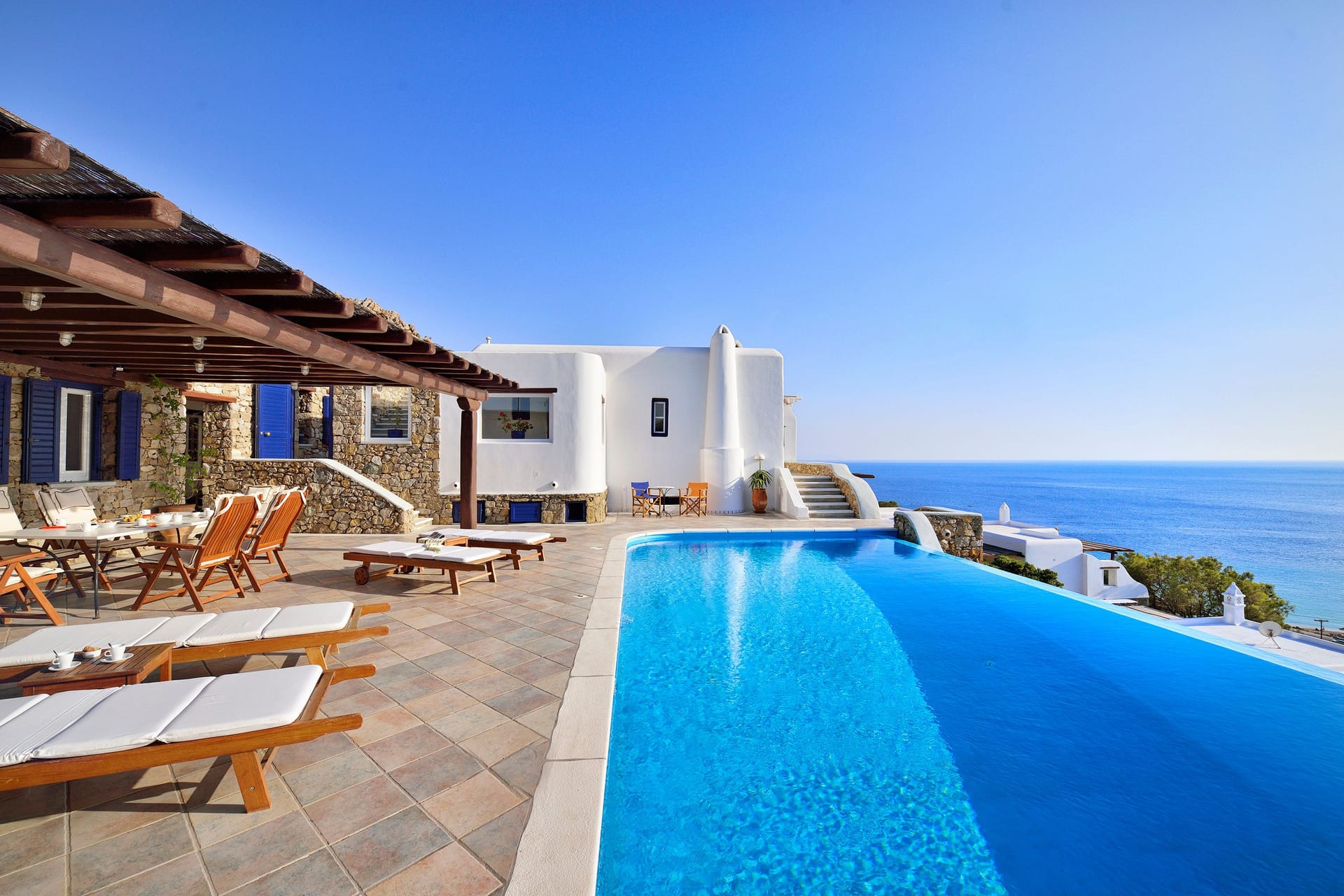 Mykonian Dianthus Villas