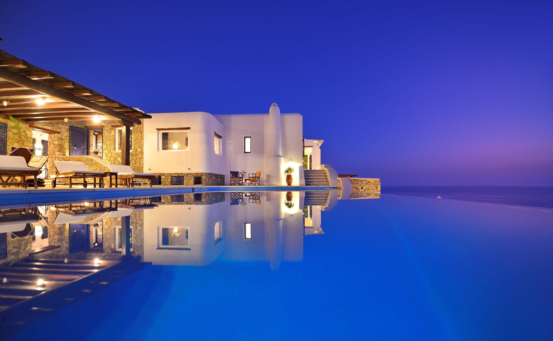 Mykonian Dianthus Villas