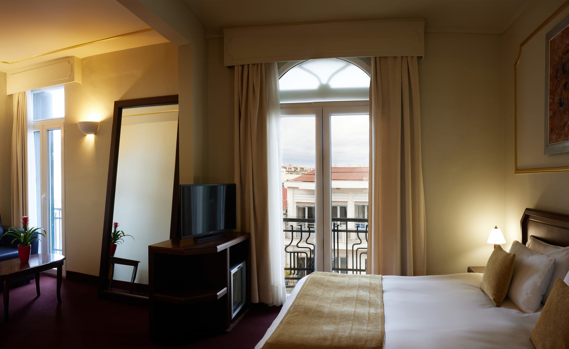 Domotel Arni / Karditsa