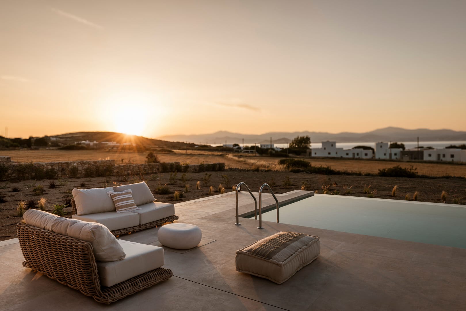 Dyo Villas Paros