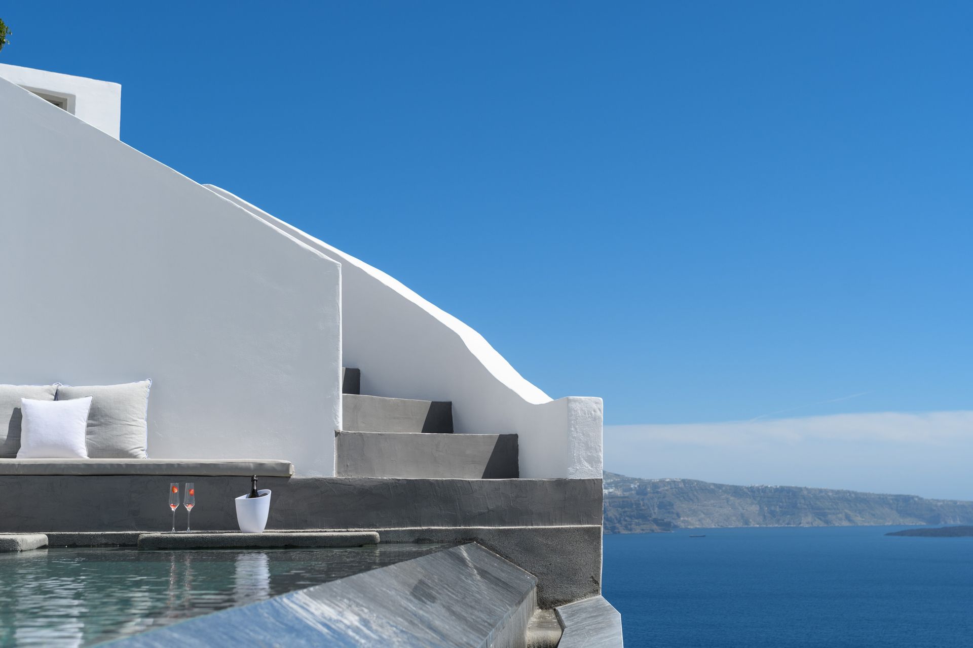 Echoes Luxury Suites