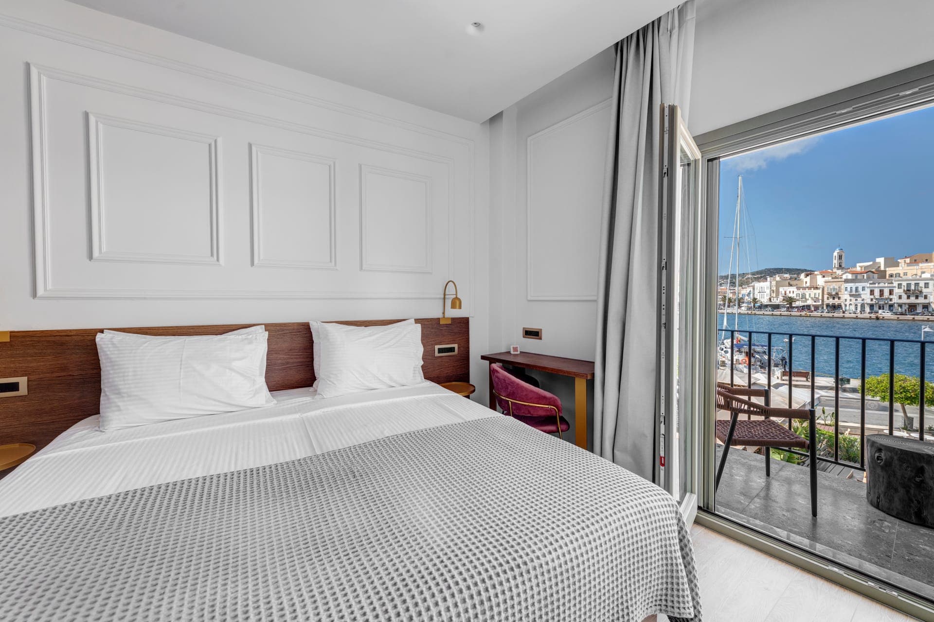 Eclectic Syros