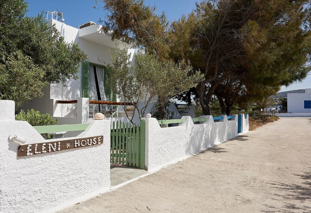 Eleni & Traditional Houses