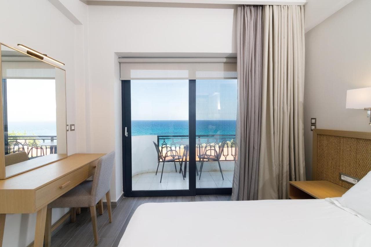 Elegant Beach Hotel
