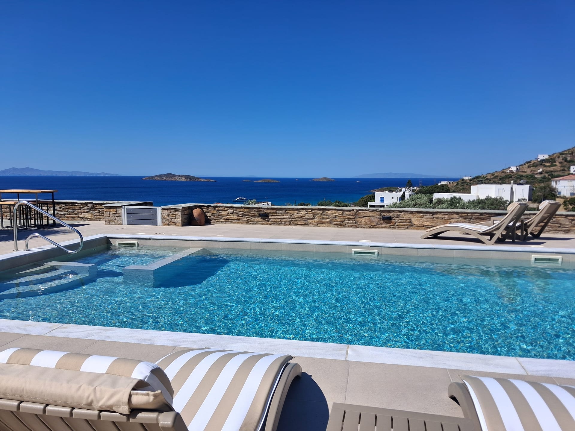 Elia Privileged Suites
