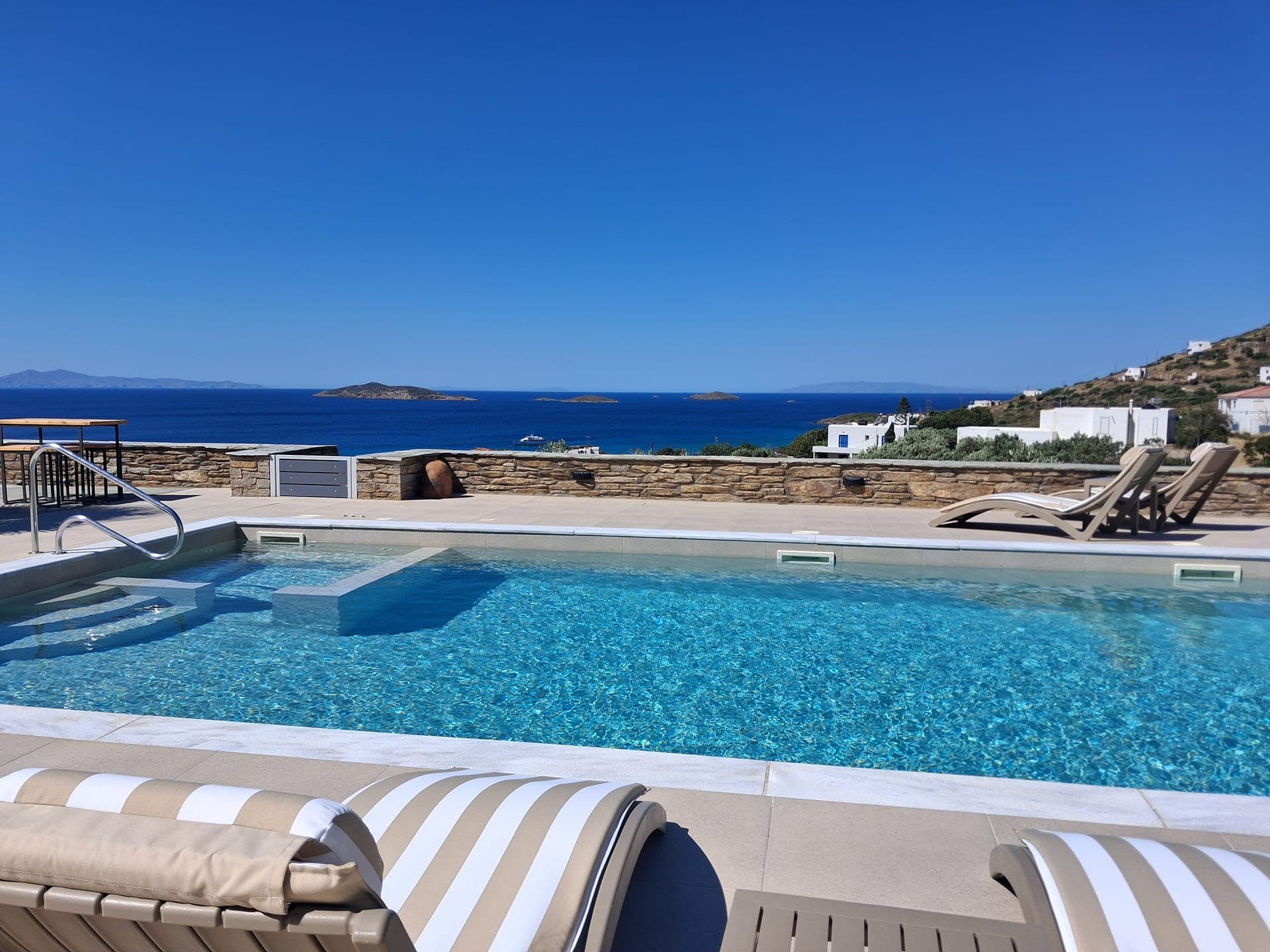 Elia Privileged Suites