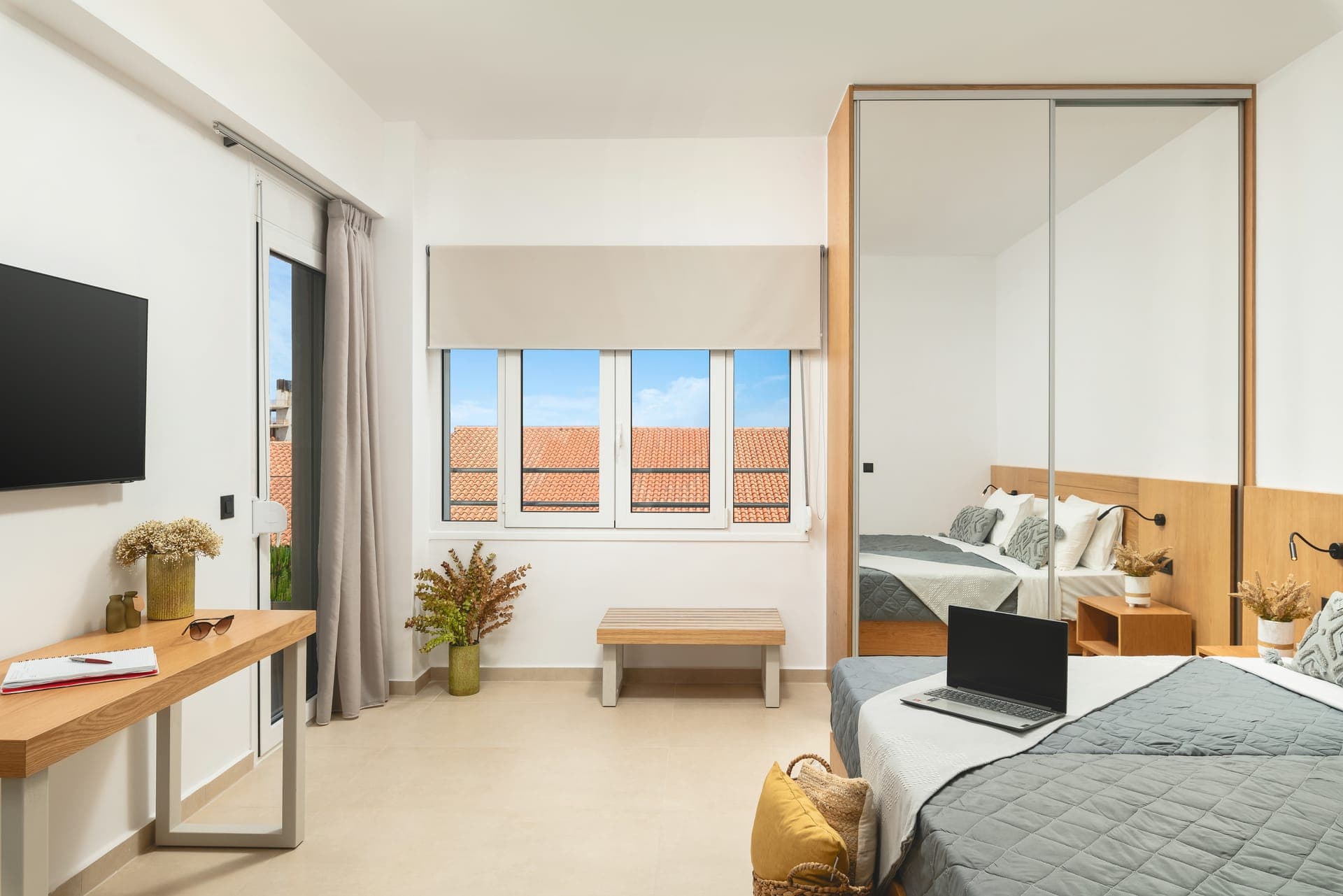 Elia City Apartments