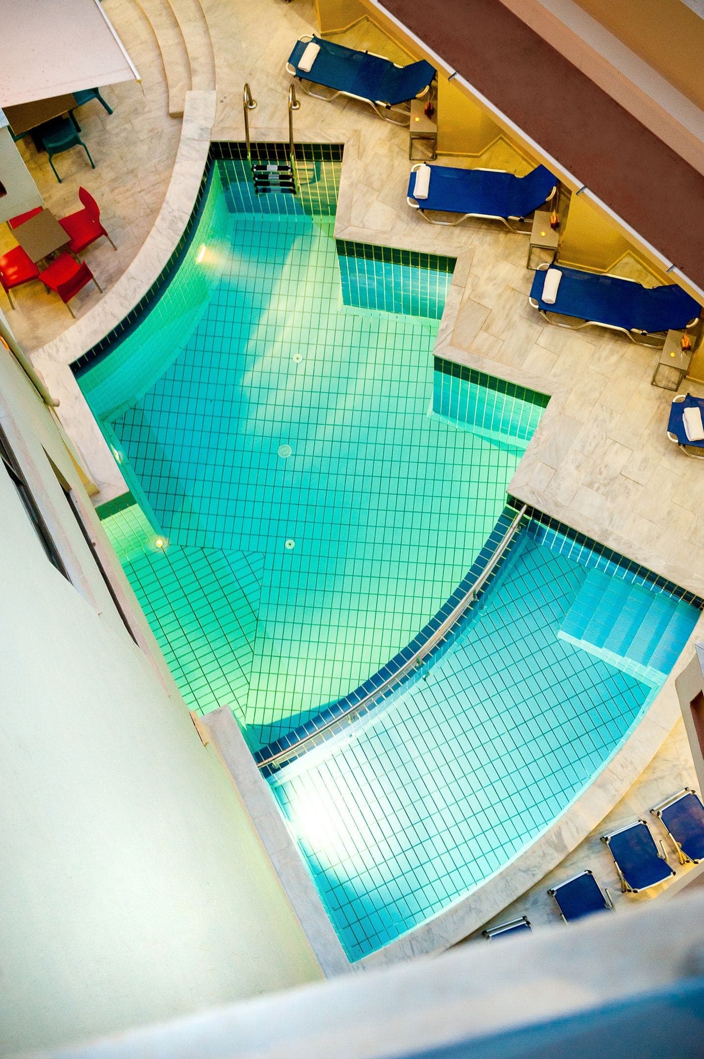 Elina Hotel