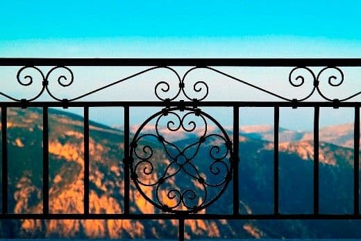 Ellinon Thea Arachova