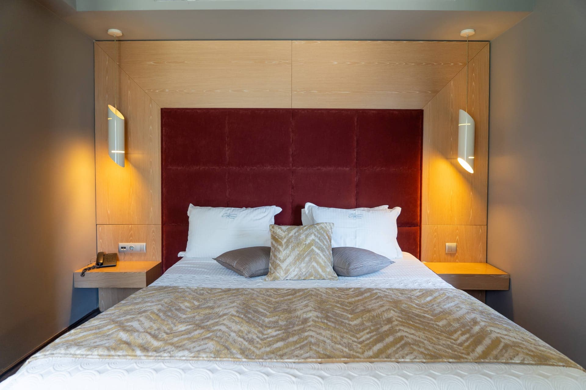 Elysion Hotel