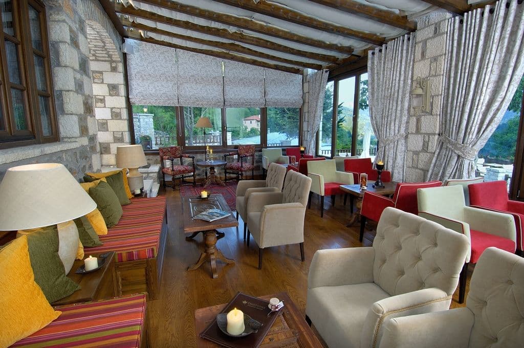Emotions Country Resort Karpenisi