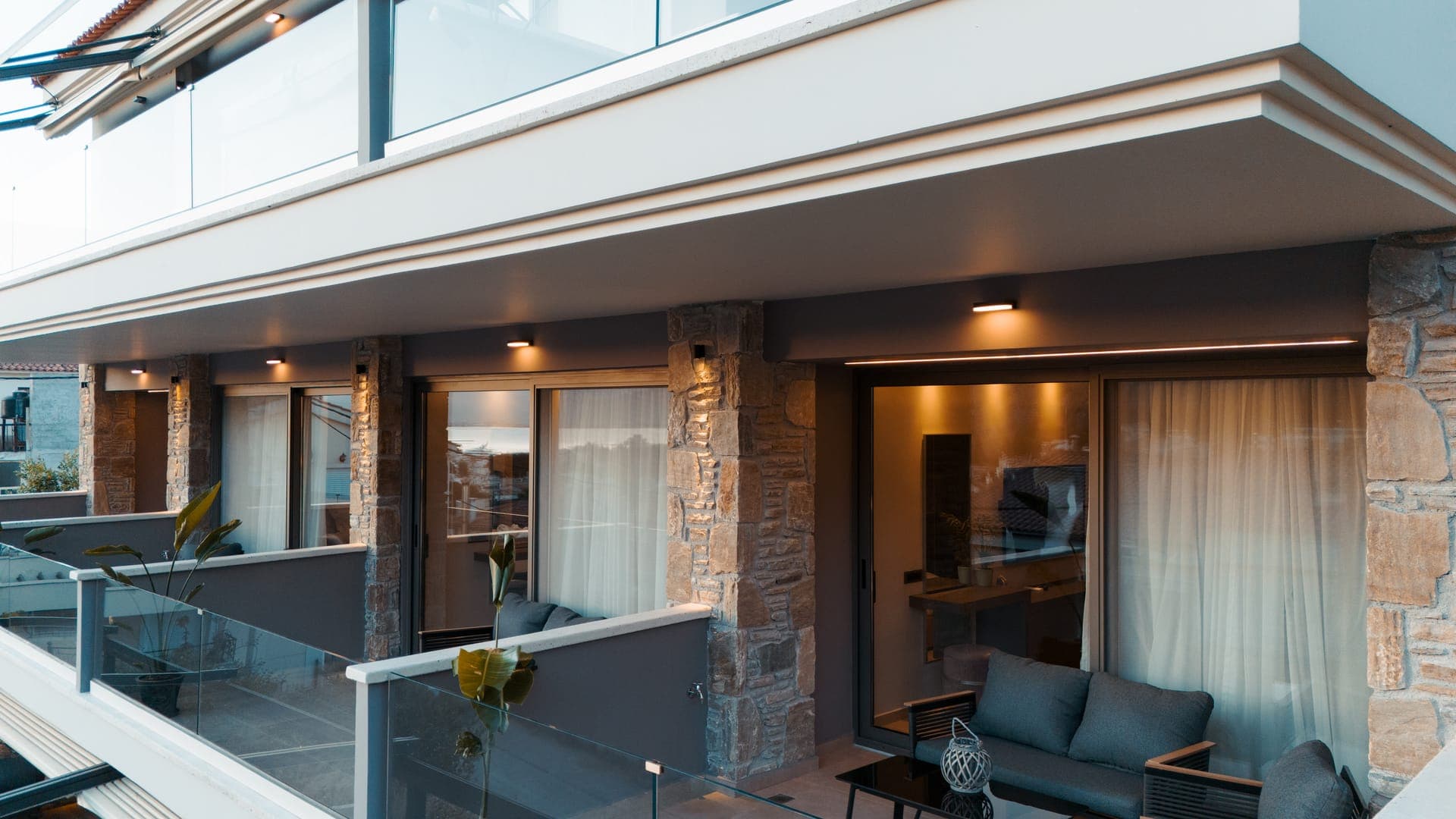 Ennea Muses Rooms & Suites