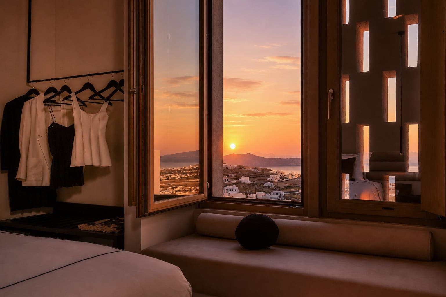 Enorme EOS Santorini - Adults Only