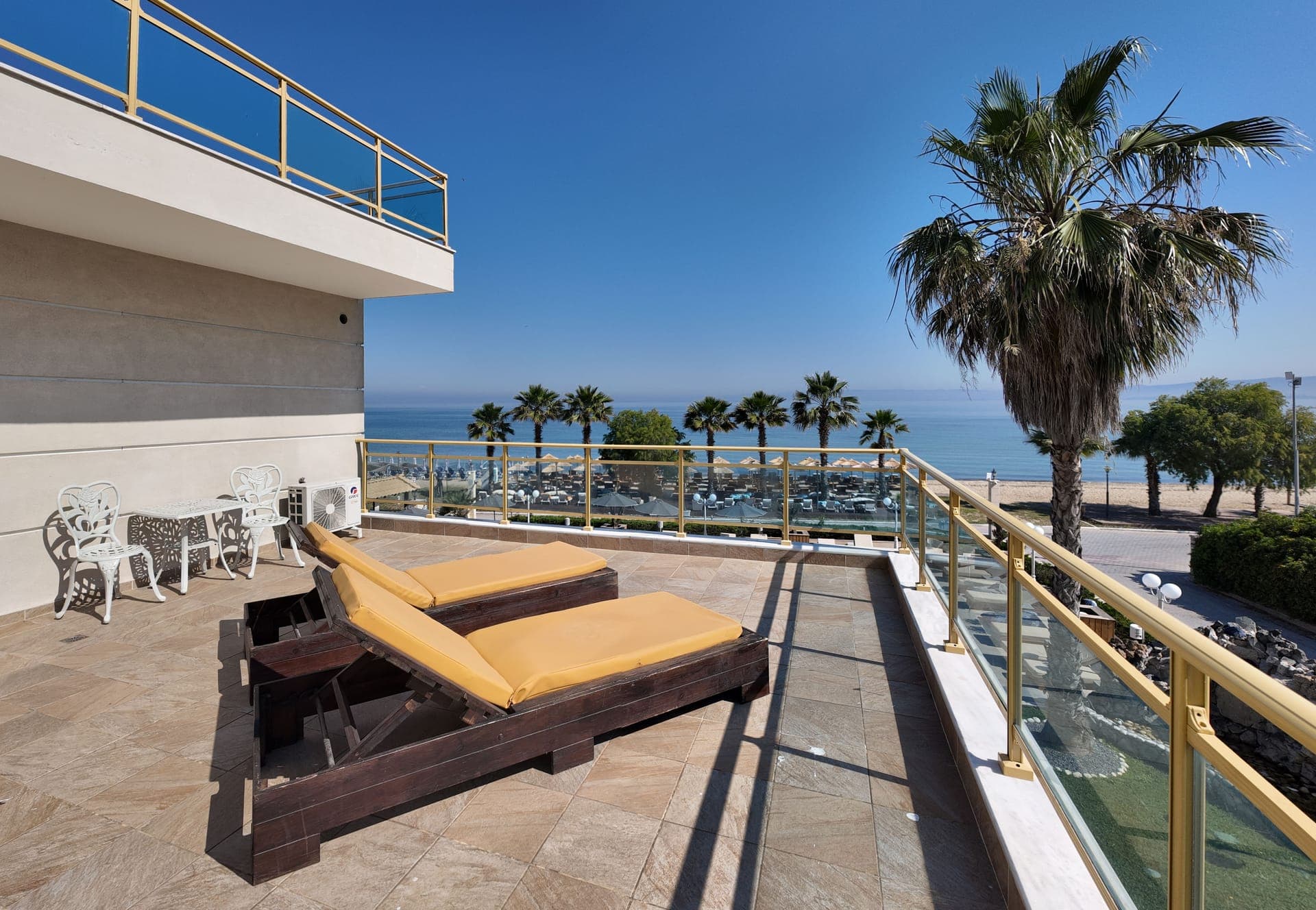 Eona Beach Resort (ex. Santa Beach Hotel)