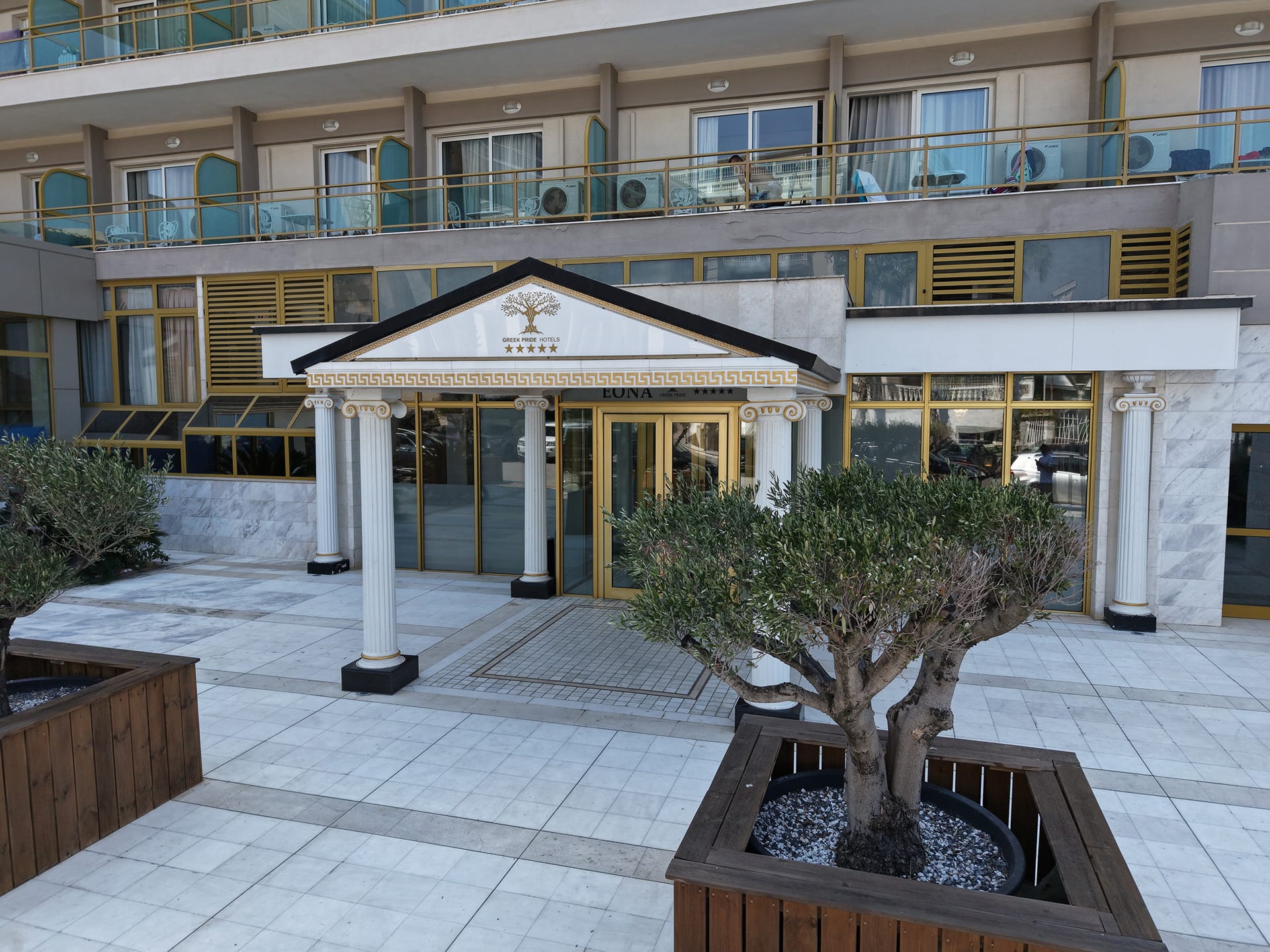 Eona Beach Resort (ex. Santa Beach Hotel)