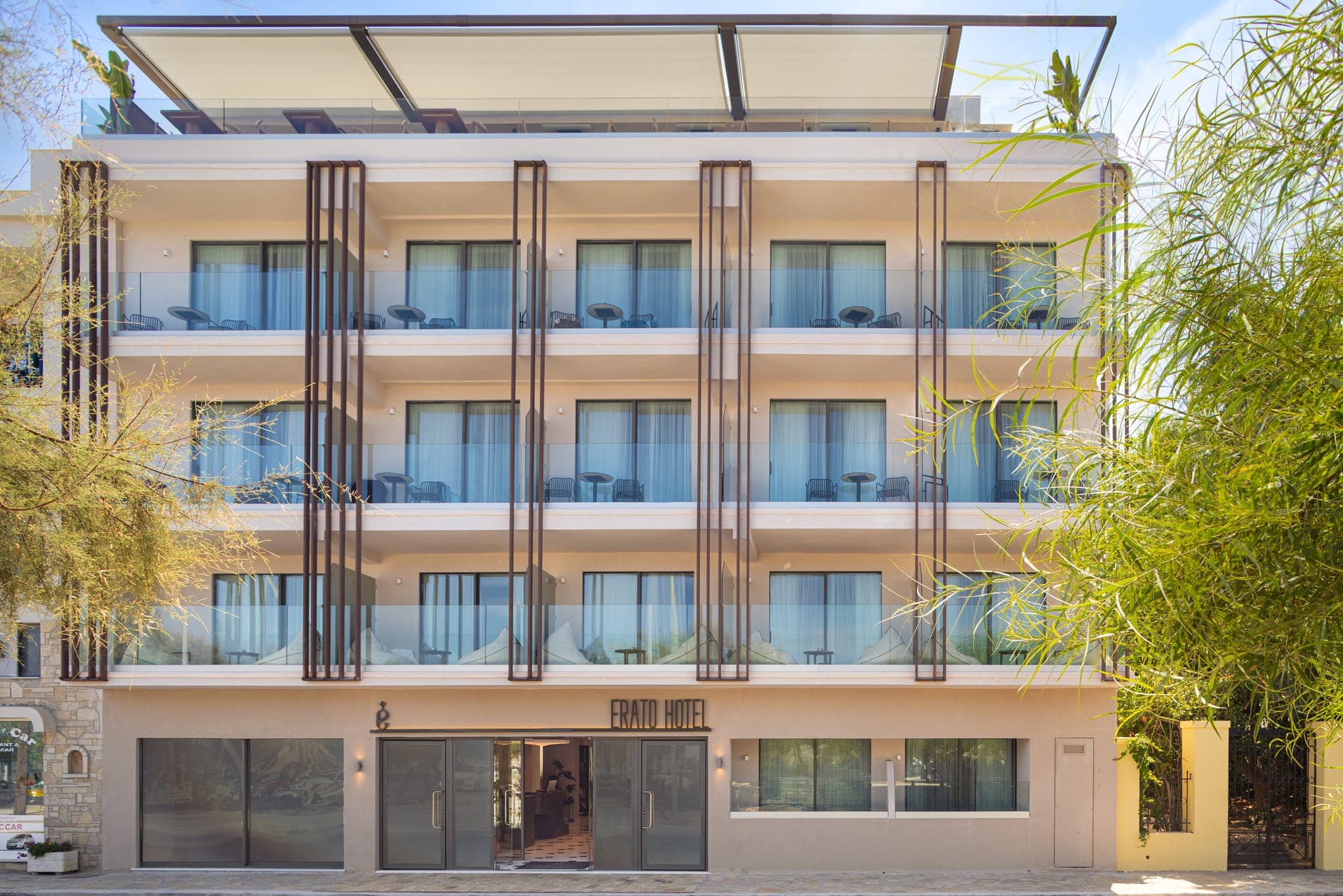 Erato Seaside Hotel