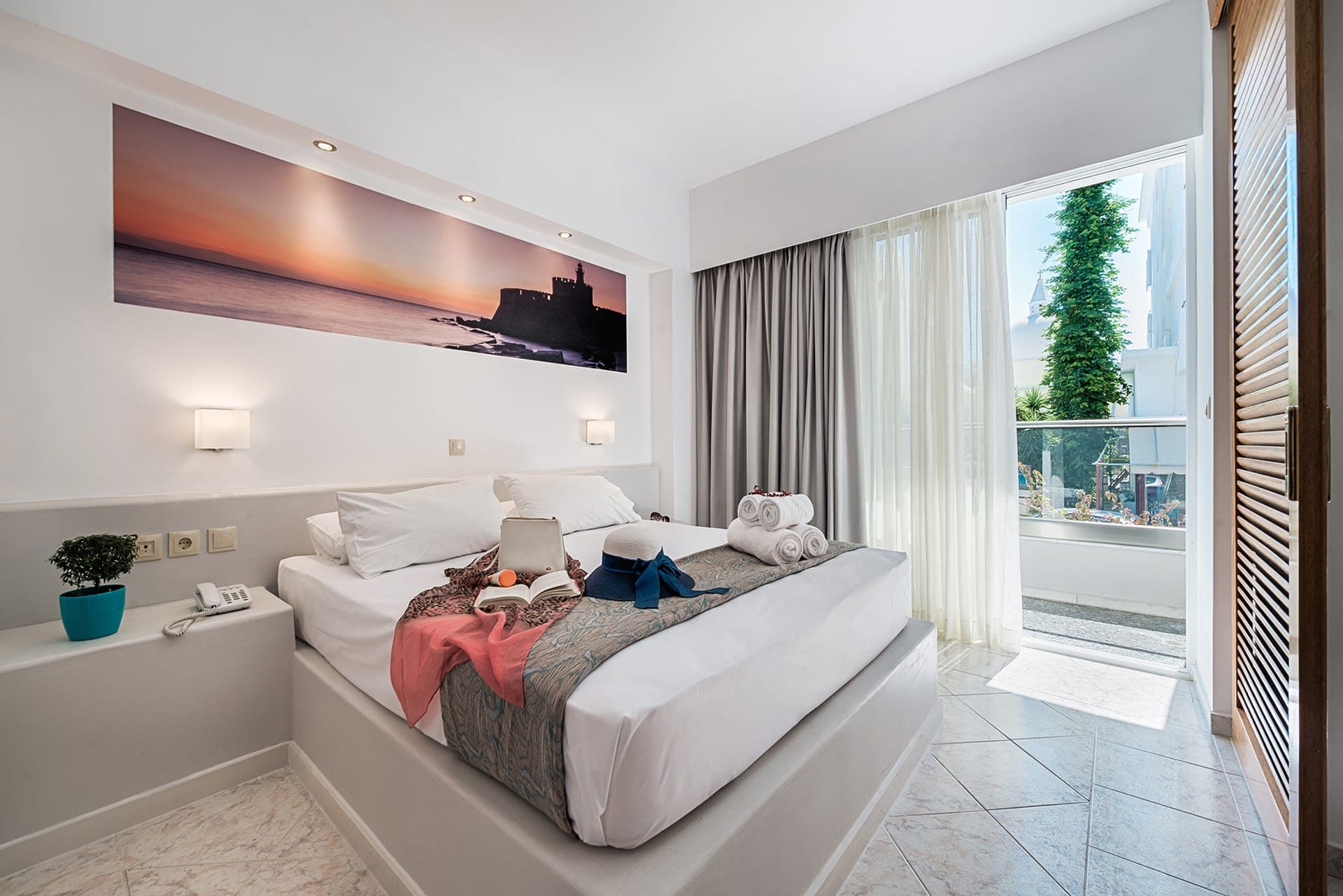 ESPERIA CITY HOTEL