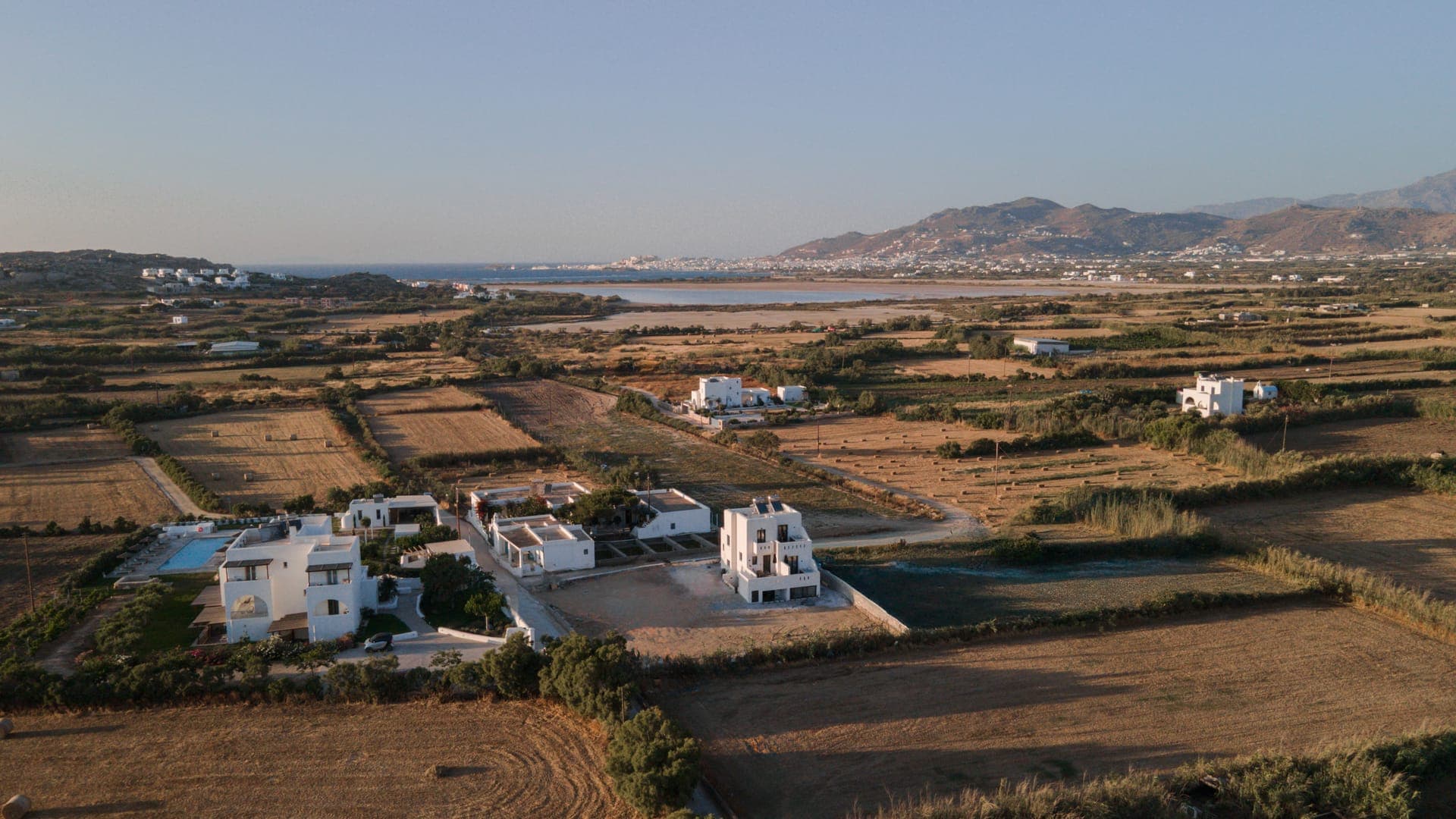 Esperos Premium Suites