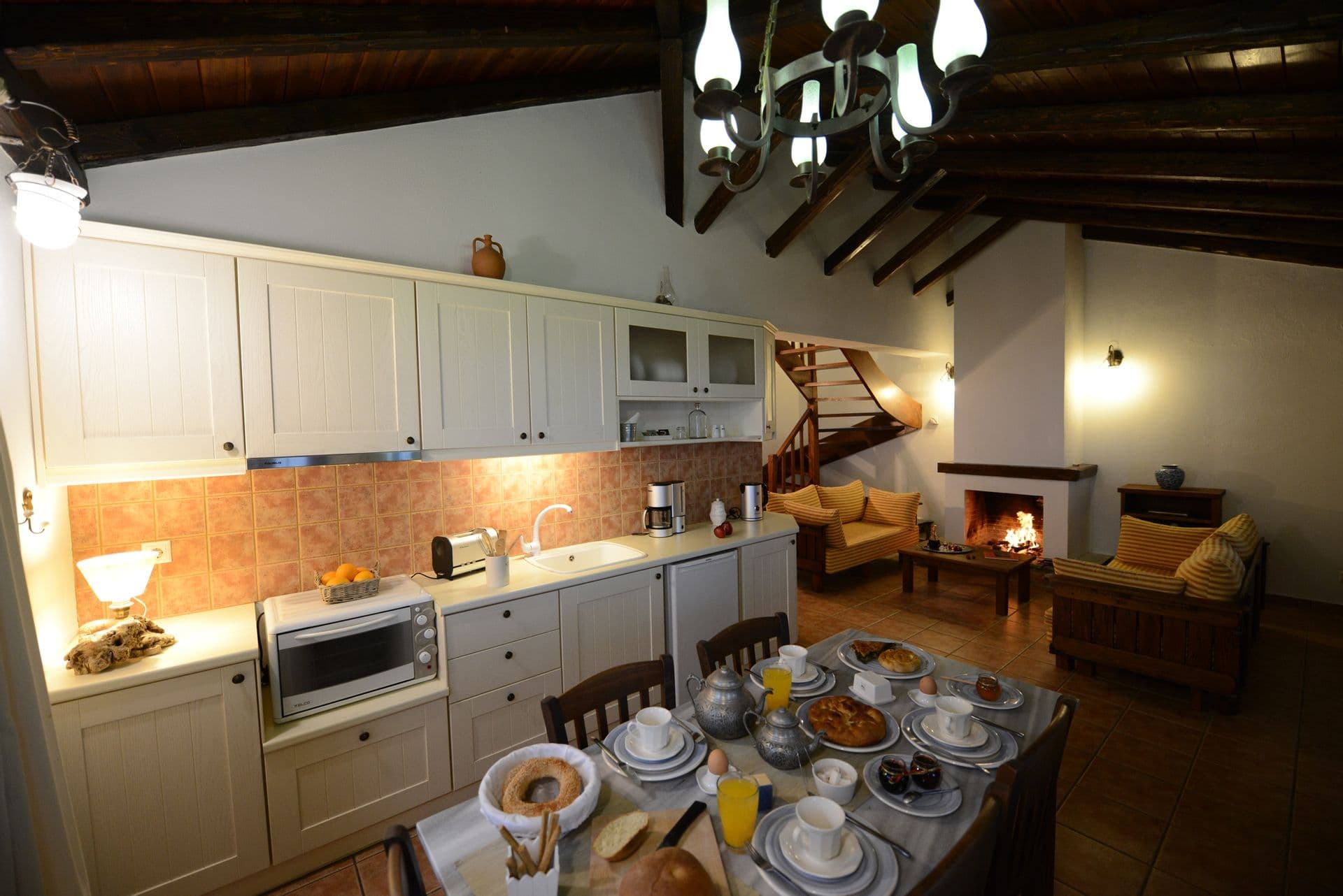 Esperos Suites & Villas