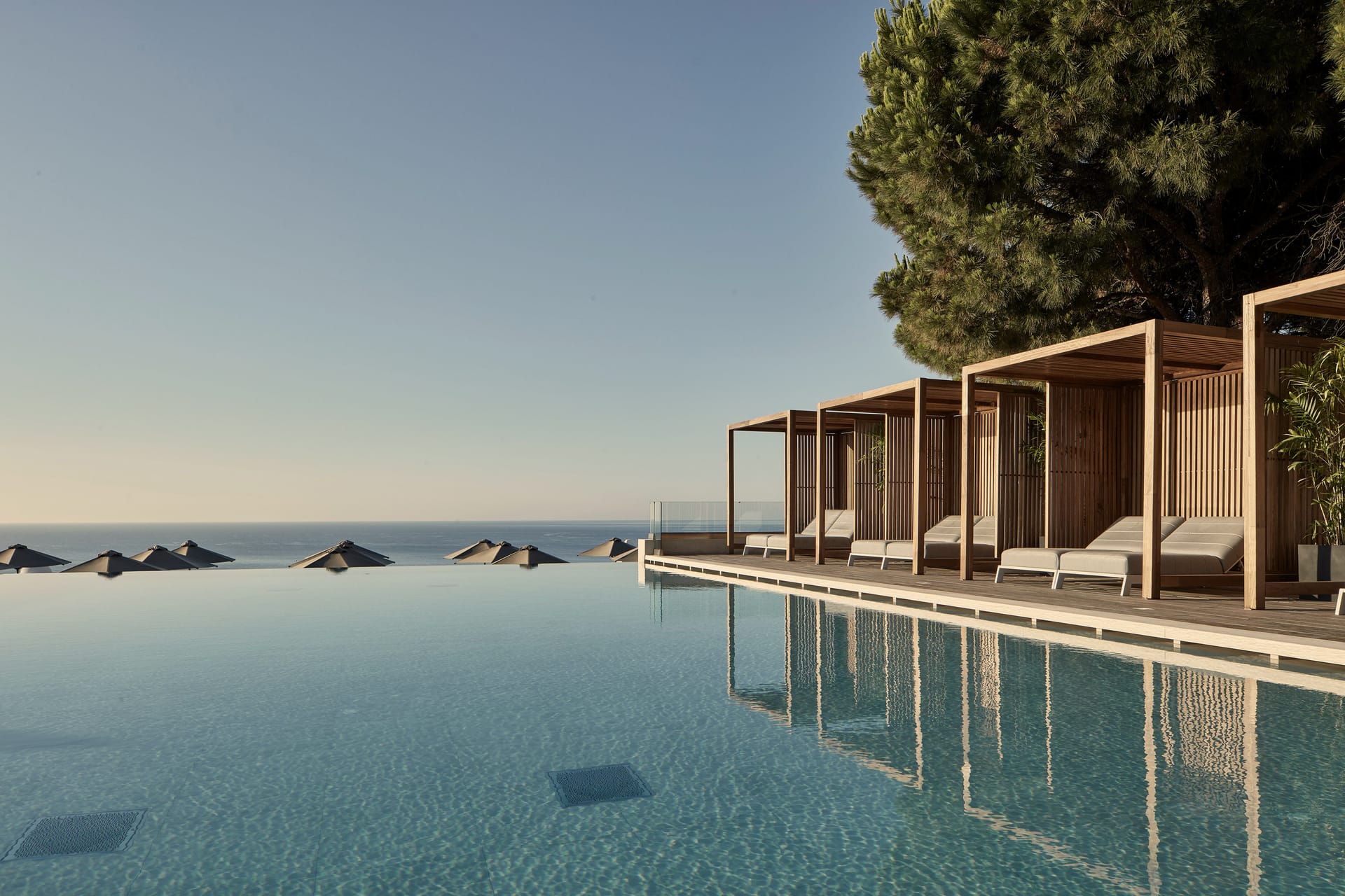 ESPEROS VILLAGE BLUE