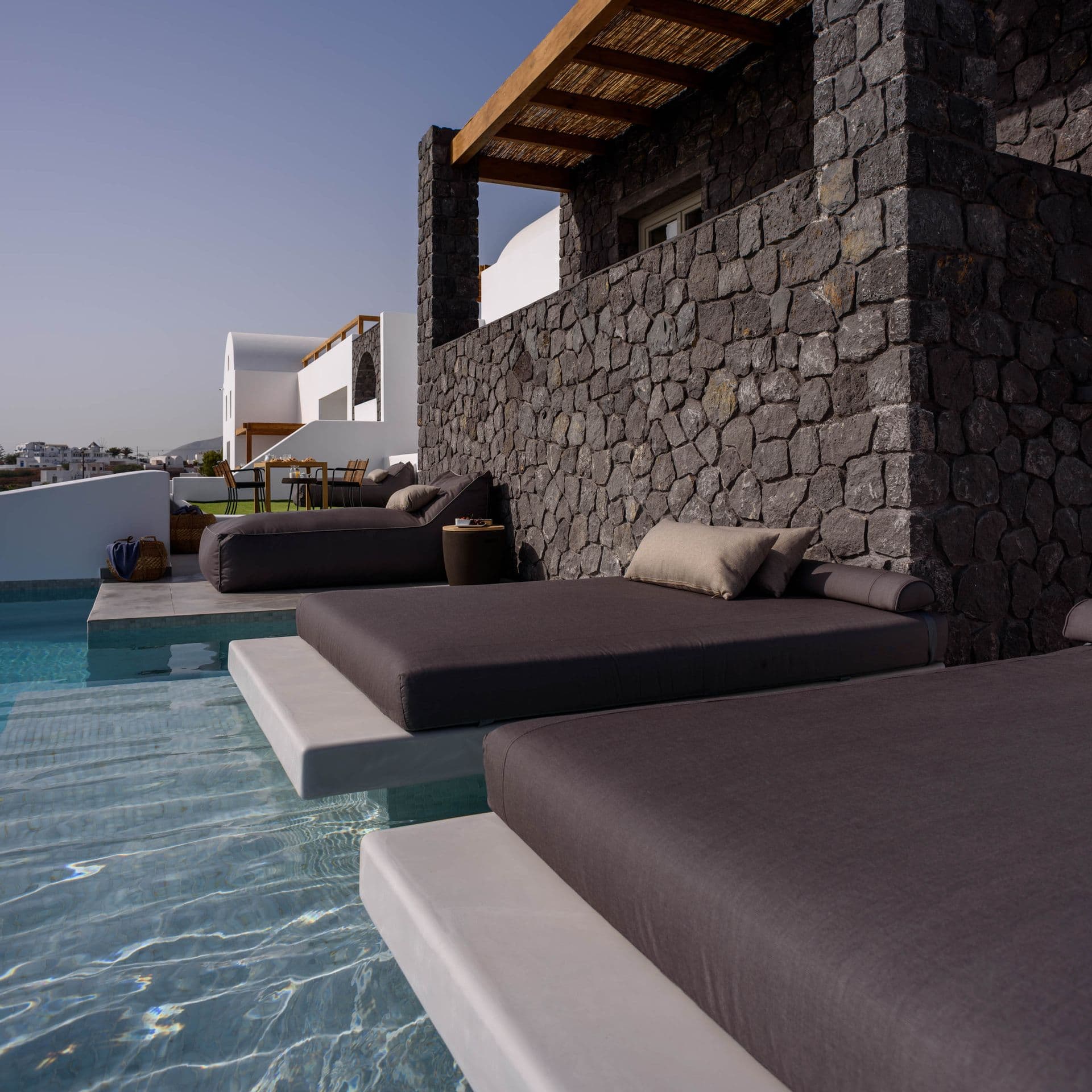 Este Luxury Suites