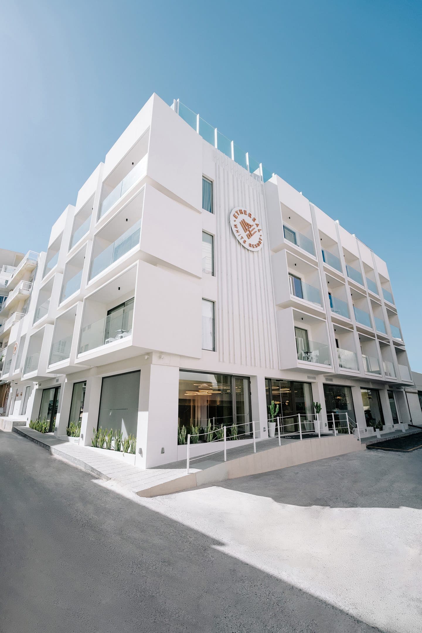 Ethereal White Resort Hotel & Spa - Adults Only