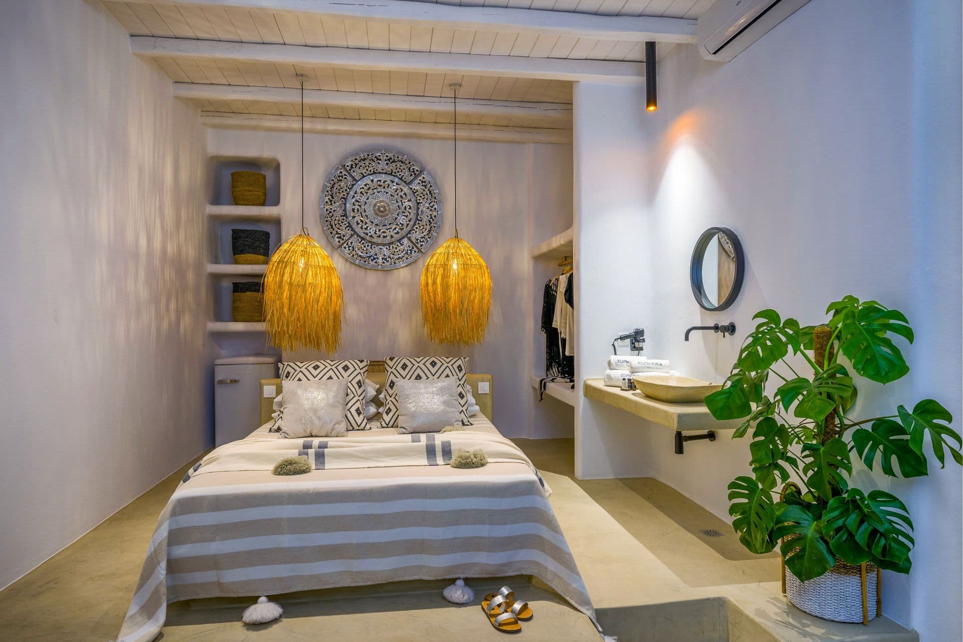 Euphoria Chora Naxos