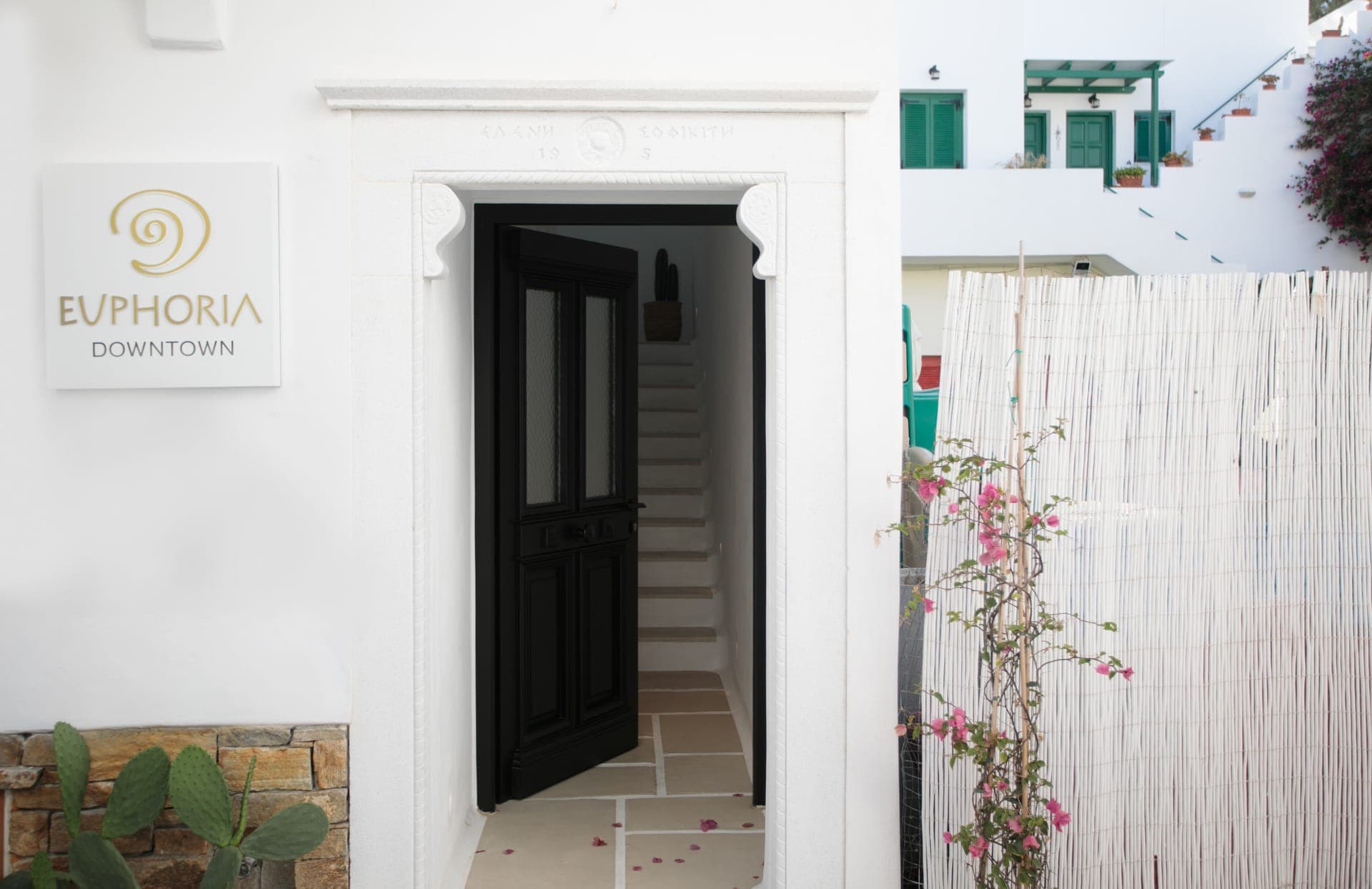 Euphoria Downtown Naxos